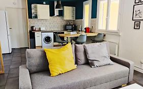 Suite 450 - T4 + 2 Terrasses + Parking